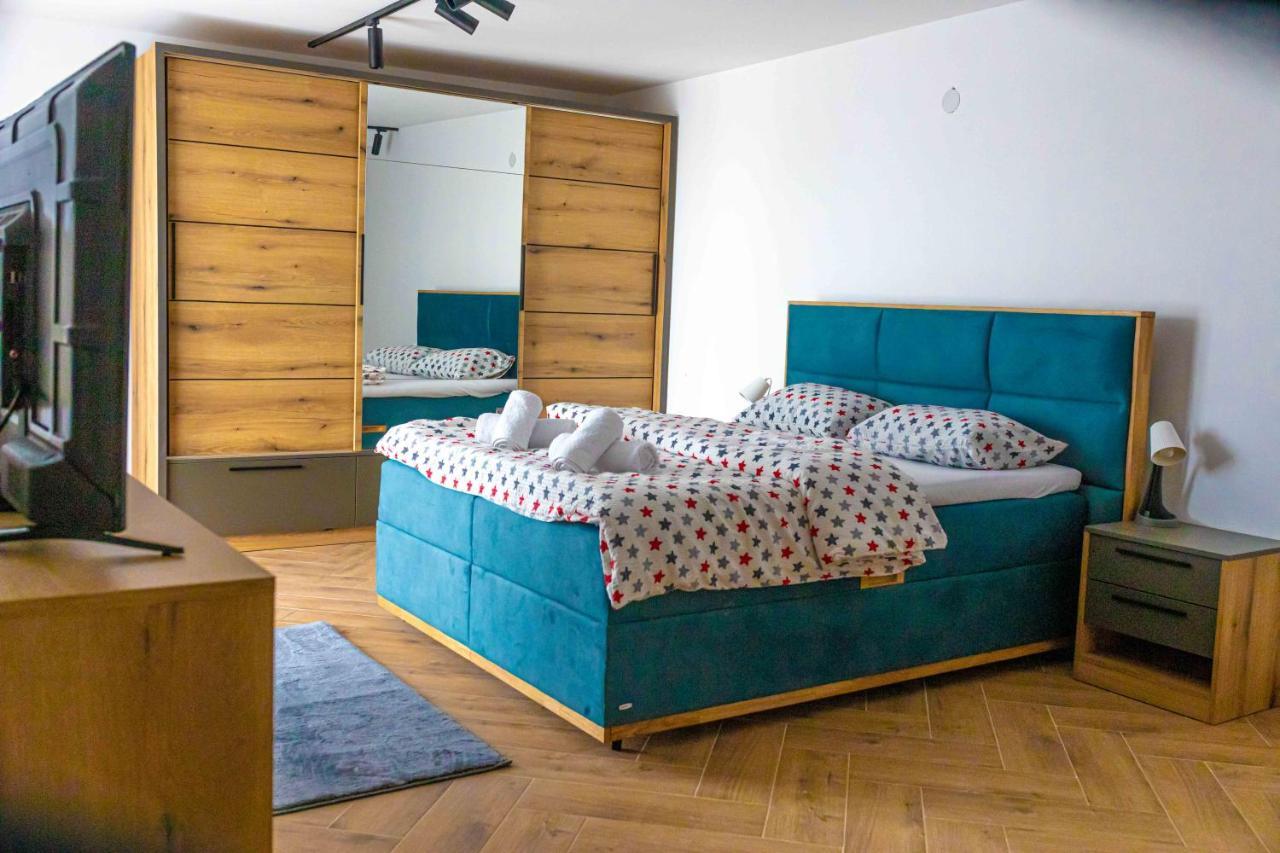 City Escape Luxury Villa Zuce 외부 사진