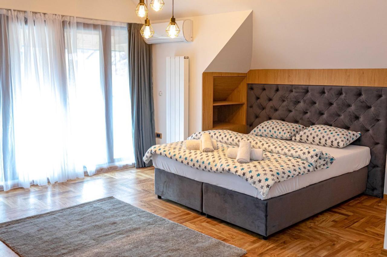 City Escape Luxury Villa Zuce 외부 사진