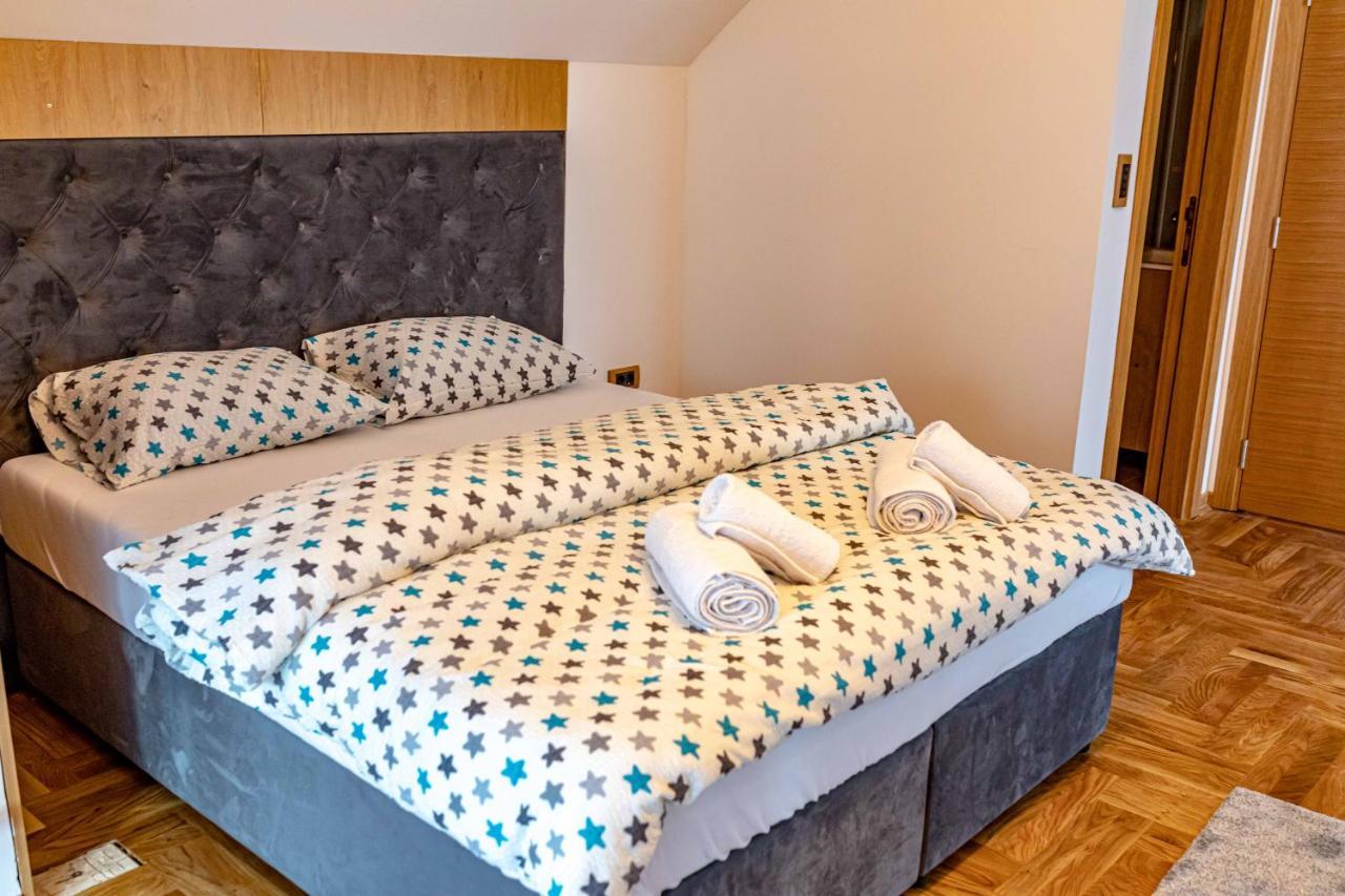 City Escape Luxury Villa Zuce 외부 사진