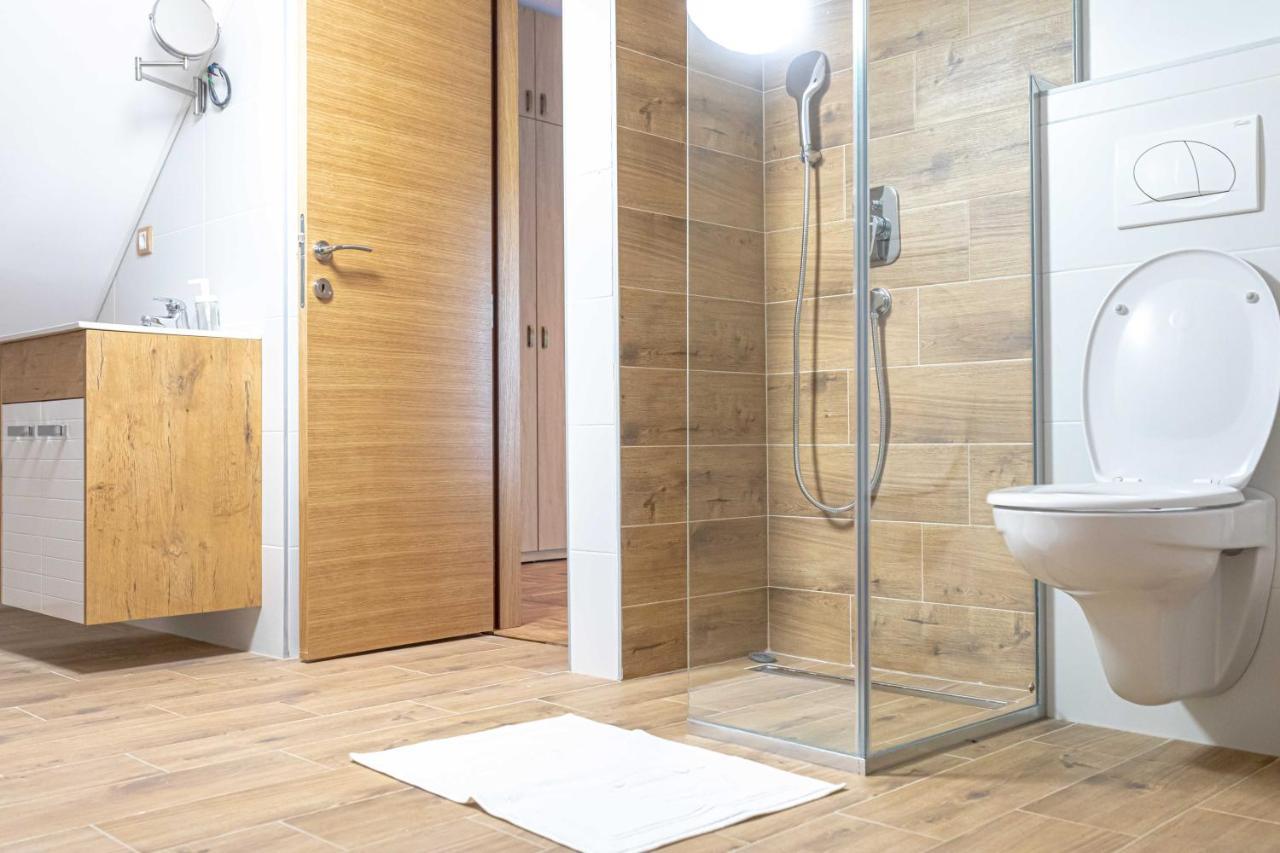 City Escape Luxury Villa Zuce 외부 사진