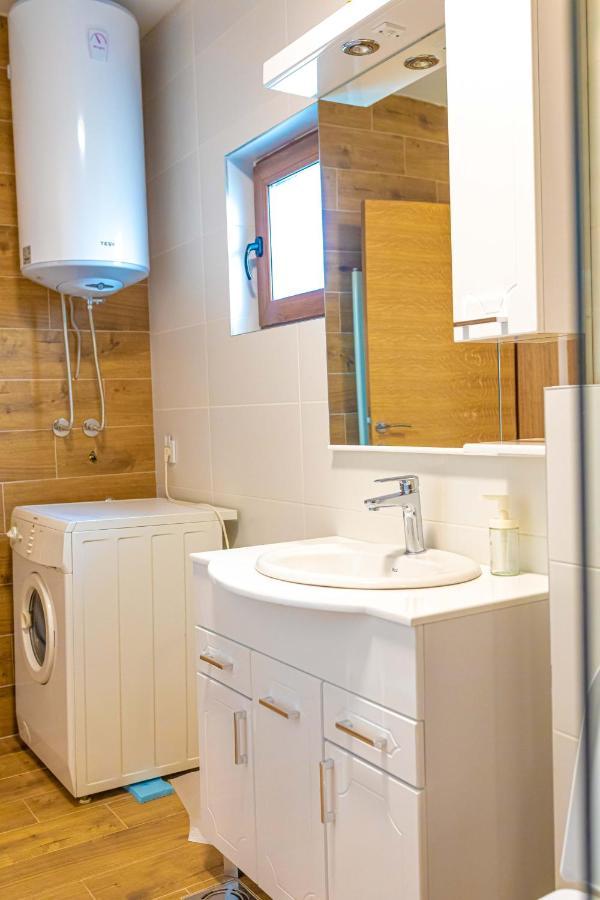 City Escape Luxury Villa Zuce 외부 사진