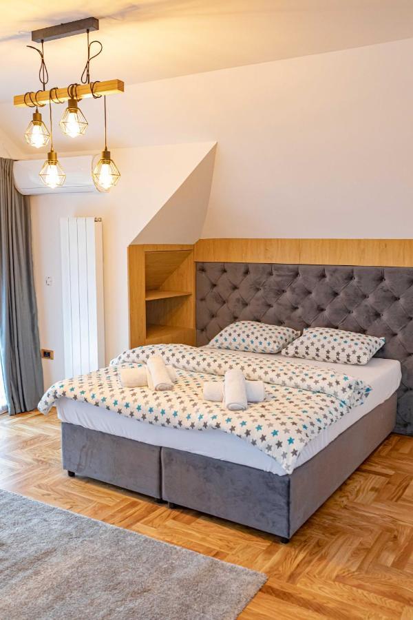 City Escape Luxury Villa Zuce 외부 사진