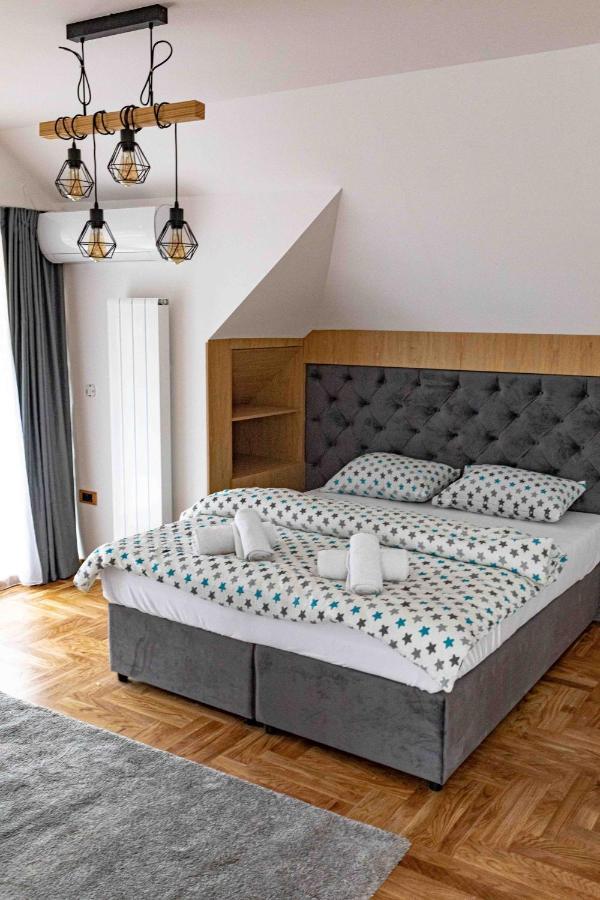 City Escape Luxury Villa Zuce 외부 사진