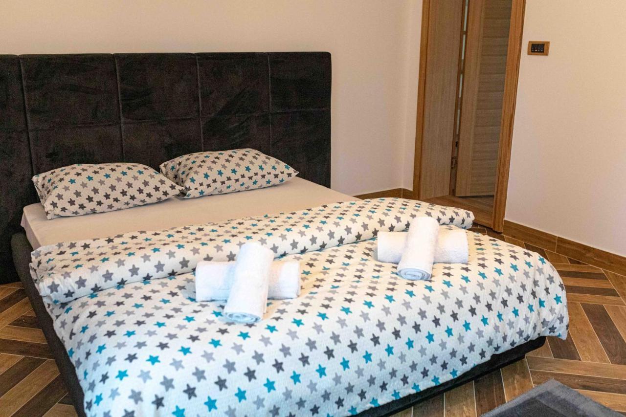 City Escape Luxury Villa Zuce 외부 사진
