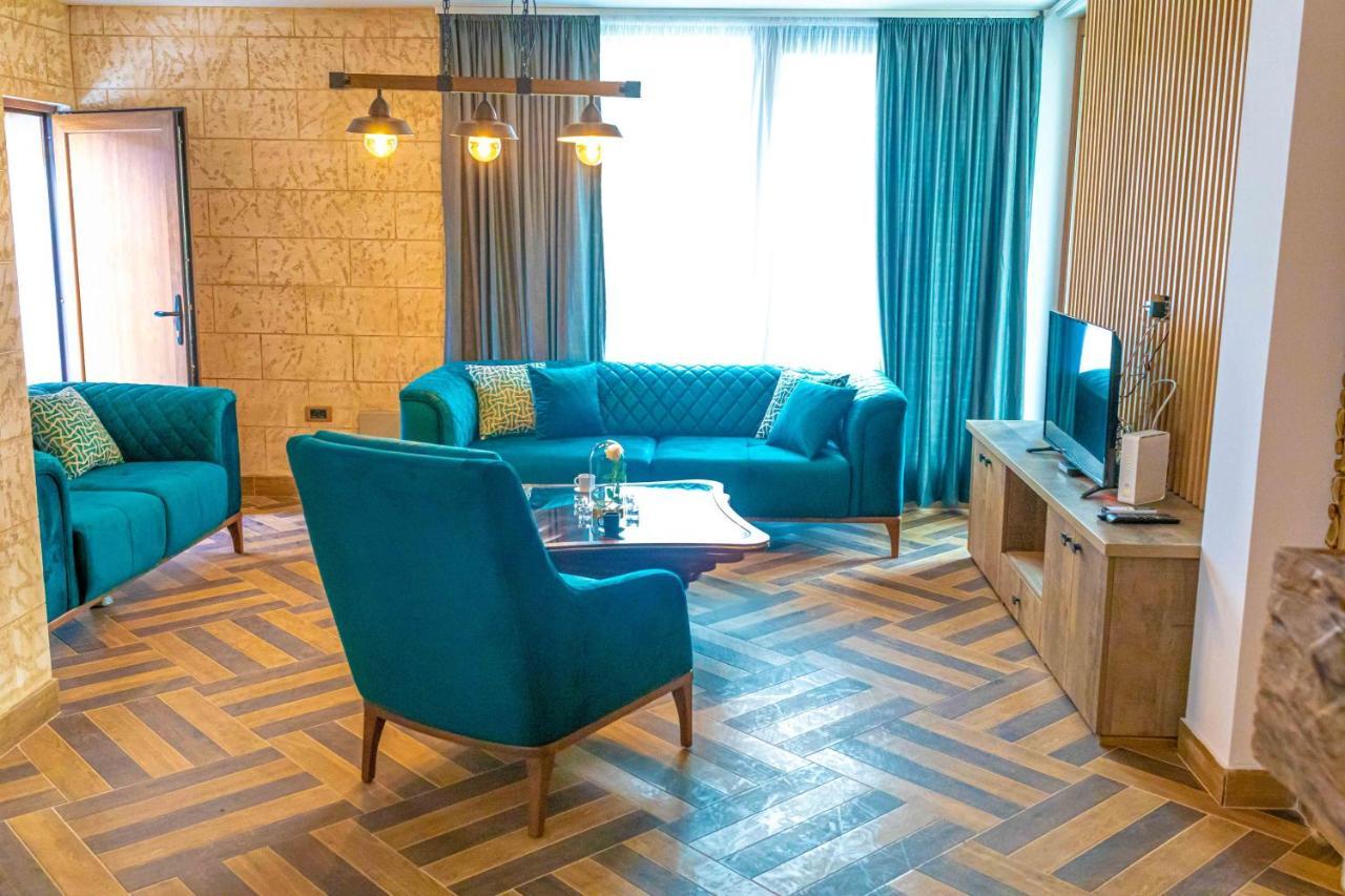City Escape Luxury Villa Zuce 외부 사진